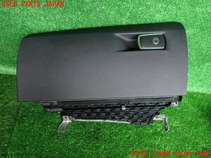 2UPJ-98397516]BMW アクティブハイブリッド3 F30(AH3)(3F30)グローブボックス1 中古