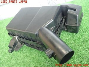 2UPJ-10082560]アウトランダーPHEV(GG2W)エアクリーナーボックス 中古