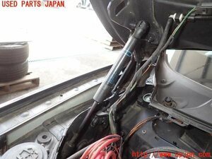 2UPJ-99801068]BMW 320d F30(3D20)ボンネットダンパー 中古