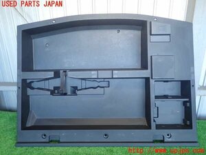 2UPJ-10087772]アウトランダーPHEV(GG2W)ラゲッジトレイ2 中古