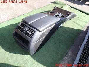 2UPJ-12227540]BMW 523i F10(XG20)センターコンソール 中古