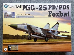 1/48 航空機プラモデル キティホーク(KITTY HAWK) MiG-25PD/PDS フォックスバット 未組立