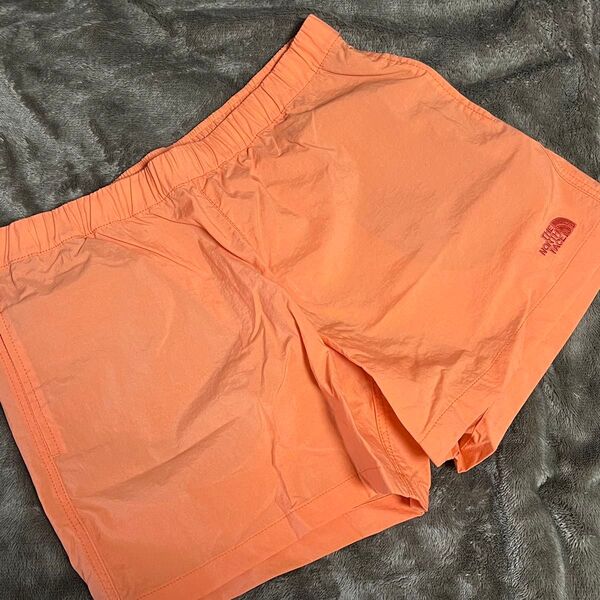 新品 ノースフェイス バーサタイルショート ショートパンツ
