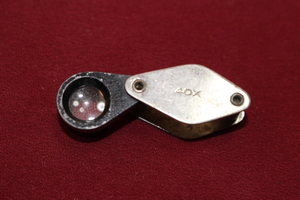  old magnifier 40X