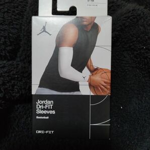 ジョーダン jordan dri-fit sleeves アームスリーブ 白 新品未使用 貴重S-Mサイズ