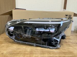 トヨタ ヤリスクロス 左ヘッドライト LED 純正 81150-52N20