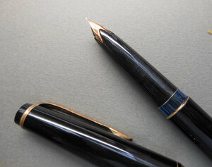 MONTBLANC（筆記具、時計）