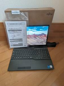 【ほぼ新品】富士通 FMV LIFEBOOK FMVA53F3B AH53/F3 Core i7 1195G7/メモリ 32GB/SSD 512GB/ブルーレイ/15.6型 光沢/win11/office 22年