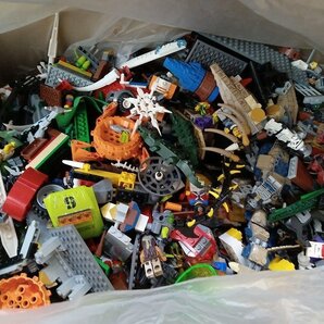【未検品 ジャンク扱い】LEGO レゴブロック フライングマミー/ネプチューンキャリア/キャンピングカー 他 約7.2kg まとめ売り [27] No.2063の画像9