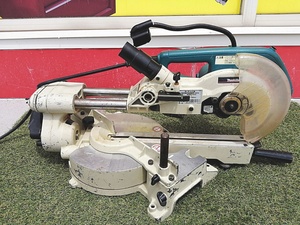 中古品 makita マキタ 190mm スライド丸のこ LS0713　ライト破損