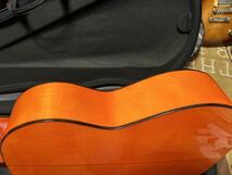 美品・激レア・Ｓｐａｉｎ製・オール単板・フラメンコギター・ARTESANAS・AZAHAR,S,L・セミハードケース付き・弦低高め・激安。_画像6