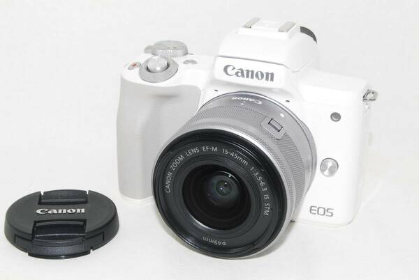 ★良品★Canon キャノン EOS Kiss M EF-M 15-45mm IS STM レンズキット ホワイト♪