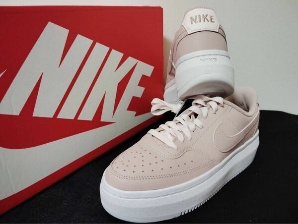 新品25cmナイキコートビジョンアルタピンクLTRCOURTVISIONエアフォース1AF1好きに厚底スニーカーNIKEレディース