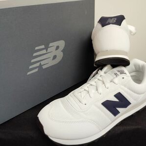 新品未使用品28.5cmニューバランス（newbalance）メンズスニーカーGM400CE1ホワイト白ネイビー