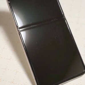docomo SAMSUNG Galaxy Z Flip3 5G SC-54B クリ－ムの画像9