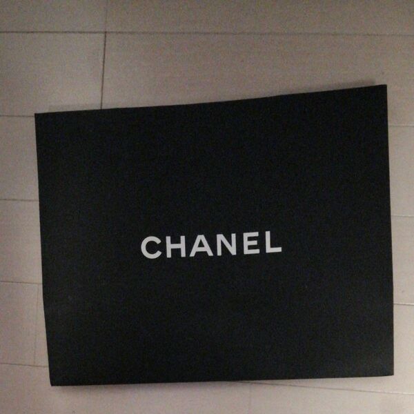 CHANEL ブラック紙袋