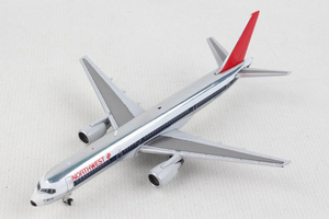 Gemini Jets 1/400 ノースウエスト航空 B757-200 N534US polished 1980s livery