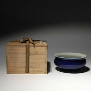 清 大清乾隆年制款 蘭釉 共箱 瓷器 骨董 美術品 古美術 時代品 時代物 中國工藝 中國美術