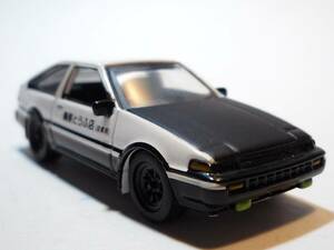 40837 REAL-X/リアル エックス 頭文字D イニシャルD スプリンタートレノ GT-APEX AE86 後期タイプ 1/72