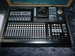 TASCAM(タスカム) DP-24SD マルチトラックレコーダー RC-3F フットスイッチ付