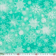 MO-4363 リアルな雪の結晶 ホワイト/エメラルド コットンプリント生地_画像2