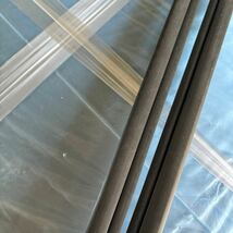 スバル　ヴィヴィオ　RX-R フロントドア　モール　外側　ガラス　左右_画像7