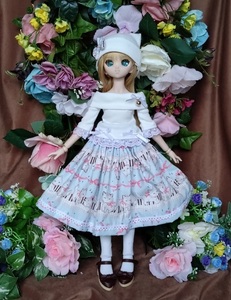 アゾン４５用の服AF300（ｉ・青鍵盤白）ＭＤＤ・ＤＤＰ・オビツ５０にも