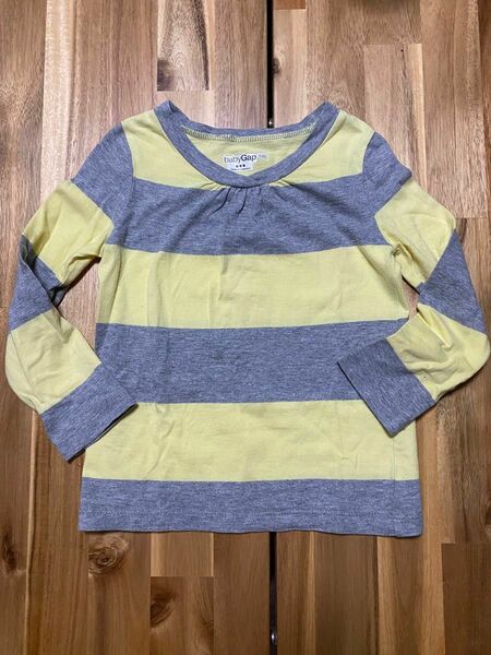 美品　baby GAP ロンT 100 女の子