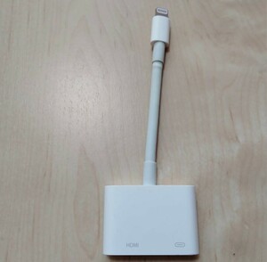 Apple Lightning to Digital AV Adapter アップル ライトニング デジタルAVアダプター MD826AM/A 中古