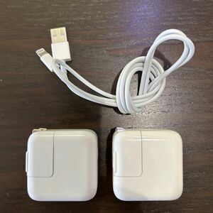 アップル　iPhone 充電器 USB電源アダプタ Apple 純正品 2個セット