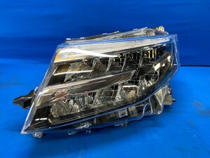 トヨタ ルーミー カスタム M900A 左ヘッドライト STANLEY W6242 LED 後期 刻印:A5 ジャンク品 [J-590]