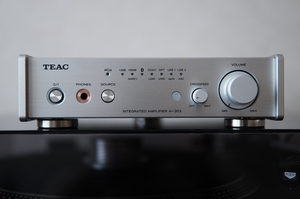 [ including carriage ]TEAC AI-303-S silver pre-main amplifier USB DAC Amplifier