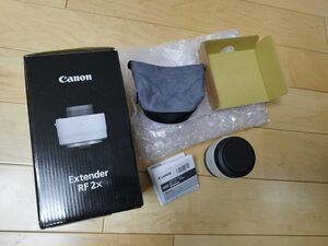 極美品　キャノン Canon RF2× エクステンダー　2倍