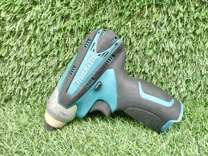 中古 マキタ makita 差込 10.8v充電式インパクトドライバ 本体のみ TD090DZ