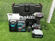 中古 makita マキタ 40Vmax 充電式 インパクトドライバ バッテリー2個 + 充電器 TD001GDXAP_画像1
