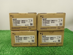 未使用 三菱電機 シーケンサー MELSEC-Q 電源ユニット Q61P 4個セット