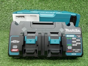 中古 makita マキタ 40Vmaxバッテリ用 急速充電器 2口タイプ ＋ケース　DC40RB