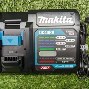 未使用品 makita マキタ 40Vmax 充電式インパクトドライバ TD002GDXAP オーセンティックパープル バッテリー2個 + 充電器の画像8