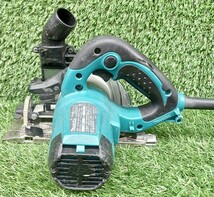 中古品 makita マキタ 125mm 防じんマルノコ アルミベース 本体のみ KS5000FX【2】_画像3