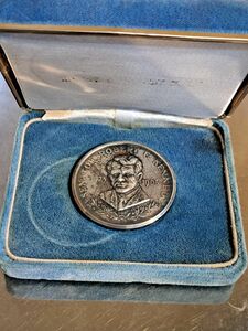 アメリカメダル　ロバートFケネディメダル　 コレクション アンティーク 記念メダル　アメリカコイン　外国コイン　