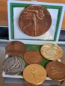 オリンピックメダルまとめ　札幌オリンピック3種類　東京オリンピック　ロサンゼルスオリンピック　 メダル 記念メダル 造幣局製 
