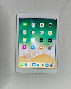 iPad Air 第1世代(A1474) シルバーWiFi 16GB