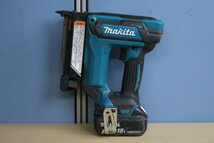 【マキタ makita PT353D】充電式ピンタッカ　電動工具　現状!!　管24ざ408_画像7