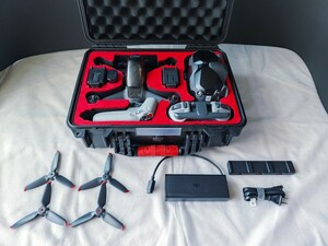 【中古良品、飛行歴少】DJI FPV Combo バッテリー×3 モーションコントローラー ハブあり★ドローン 新品 中古★