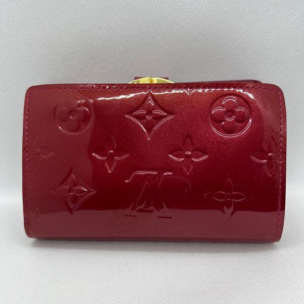 ルイヴィトン LOUIS VUITTON 二つ折り財布