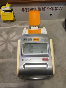 OMRON オムロン 　血圧計 HEM-1020