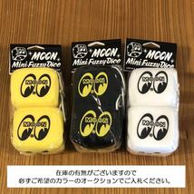 moon ミニ ファジー ダイス カラビナ付 ハンギングマスコット ルームミラー に ブラック 黒 黒色 mini mooneyes ムーンアイズ サイコロ_画像9