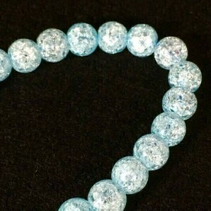 【Premio Fortuna】水晶ブレスレット 珍しいアイスブルーのクラッシュアイスブレスレット 8ミリ珠 内径約16.5センチ 0166■■の画像1