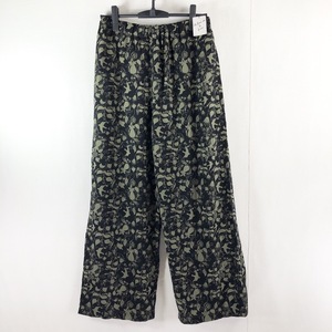 aznouazdubazas know as de base pants black khaki floral print tag attaching size inscription none 871378