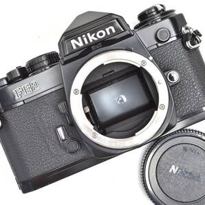 【美品】Nikon ニコンFE2 ブラック 清掃・整備・モルト交換済 電池付きでこのまま使える状態良好品の画像10